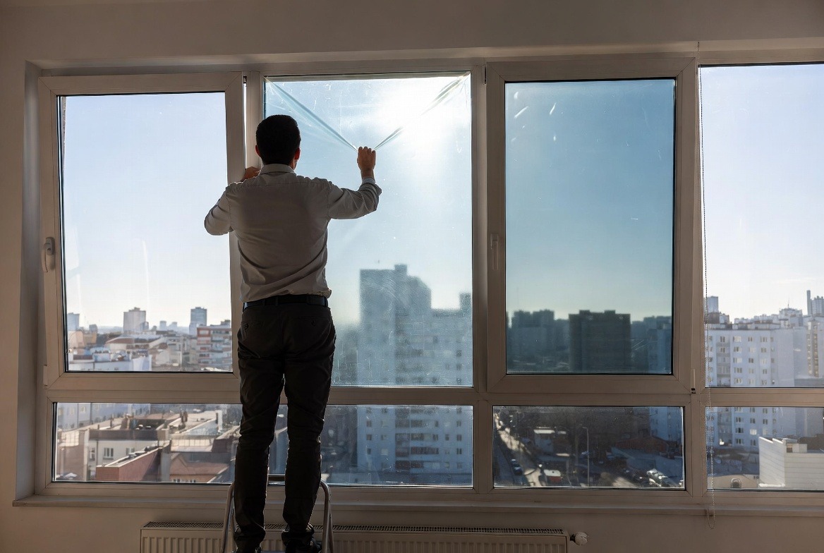 Window Films for Toronto and the GTA: A Beginner’s Guide to Professional Installation